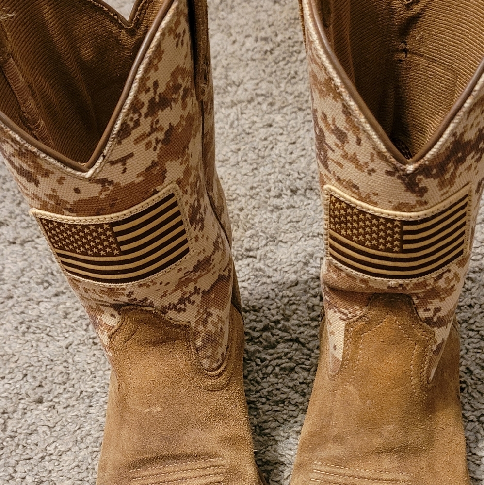 Ariat youth boots